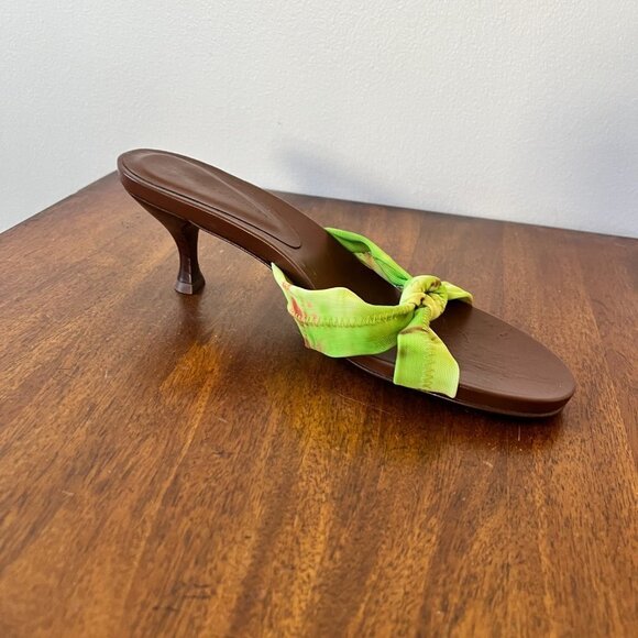 Donald Pliner Sandals - Picture 3 of 10